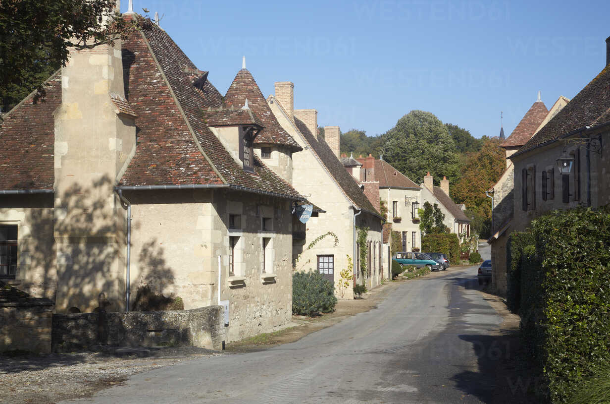 France Departement Cher Apremont Sur Allier Residential Houses Dhl000173 Heinz Linke Westend61