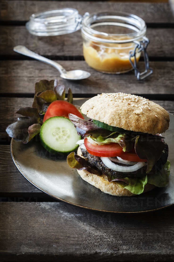 Homemade Veggie Burger Mushroom Lentil Fritter Evgf002384 Eva Gruendemann Westend61