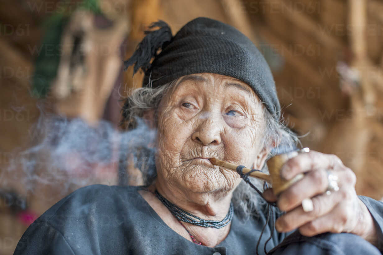 Senior Woman Smoking Pipe Shan State Kengtung Burma Stockphoto