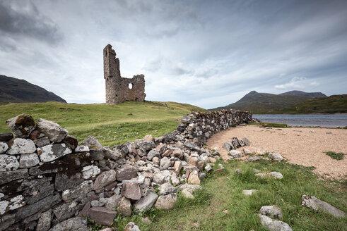 Uk Scotland Highland Loch Asynt Ardvreck Castle Ruin Stsf Stefan Schurr Westend61