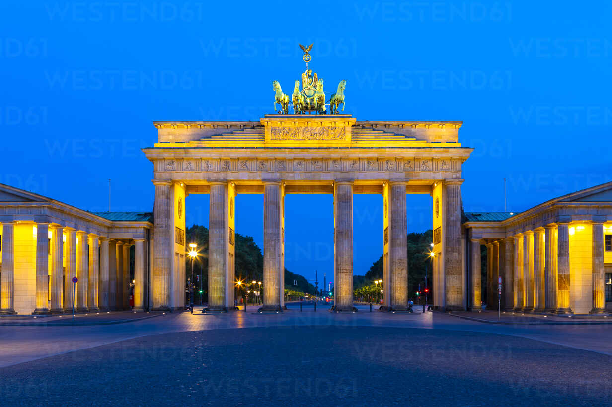Brandenburg Gate At Night In Berlin Germany Europe Rhplf Rhpl Westend61