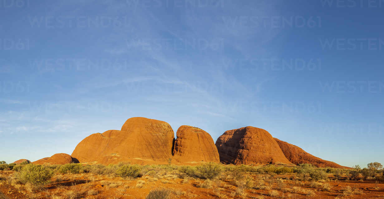 Australia Northern Territory Uluru Kata Tjuta National Park In Central Australian Desert Stockphoto